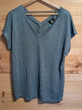 Bobeau Davie V-Neck Short Sleeve Tee *Large *NWT